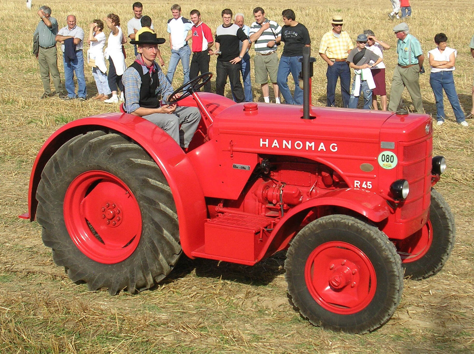 Hanomag R 45